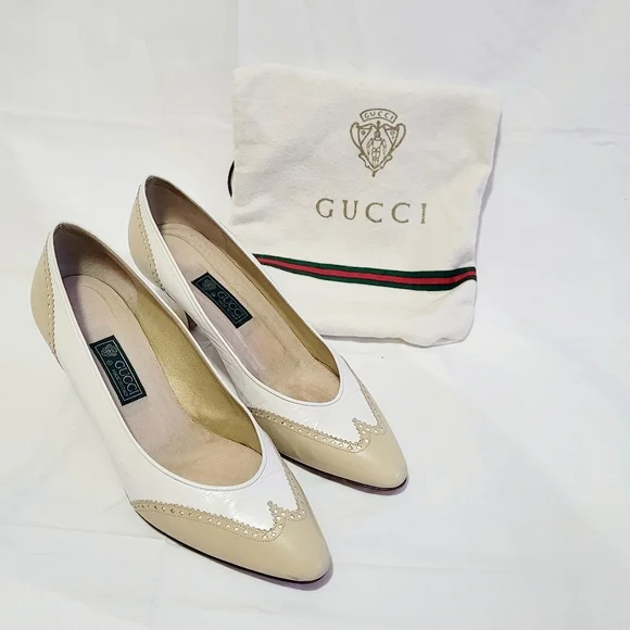 Gucci Vintage Wingtip Beige and White Leather Pumps Two Tone Brouge  Court